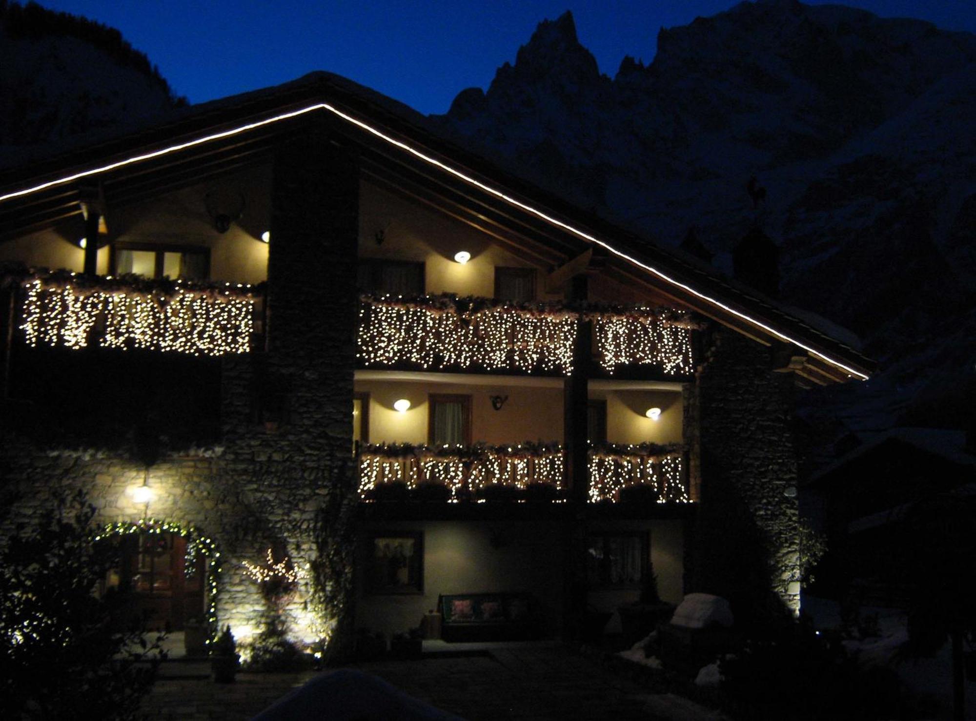 Auberge De La Maison Курмайор Екстер'єр фото