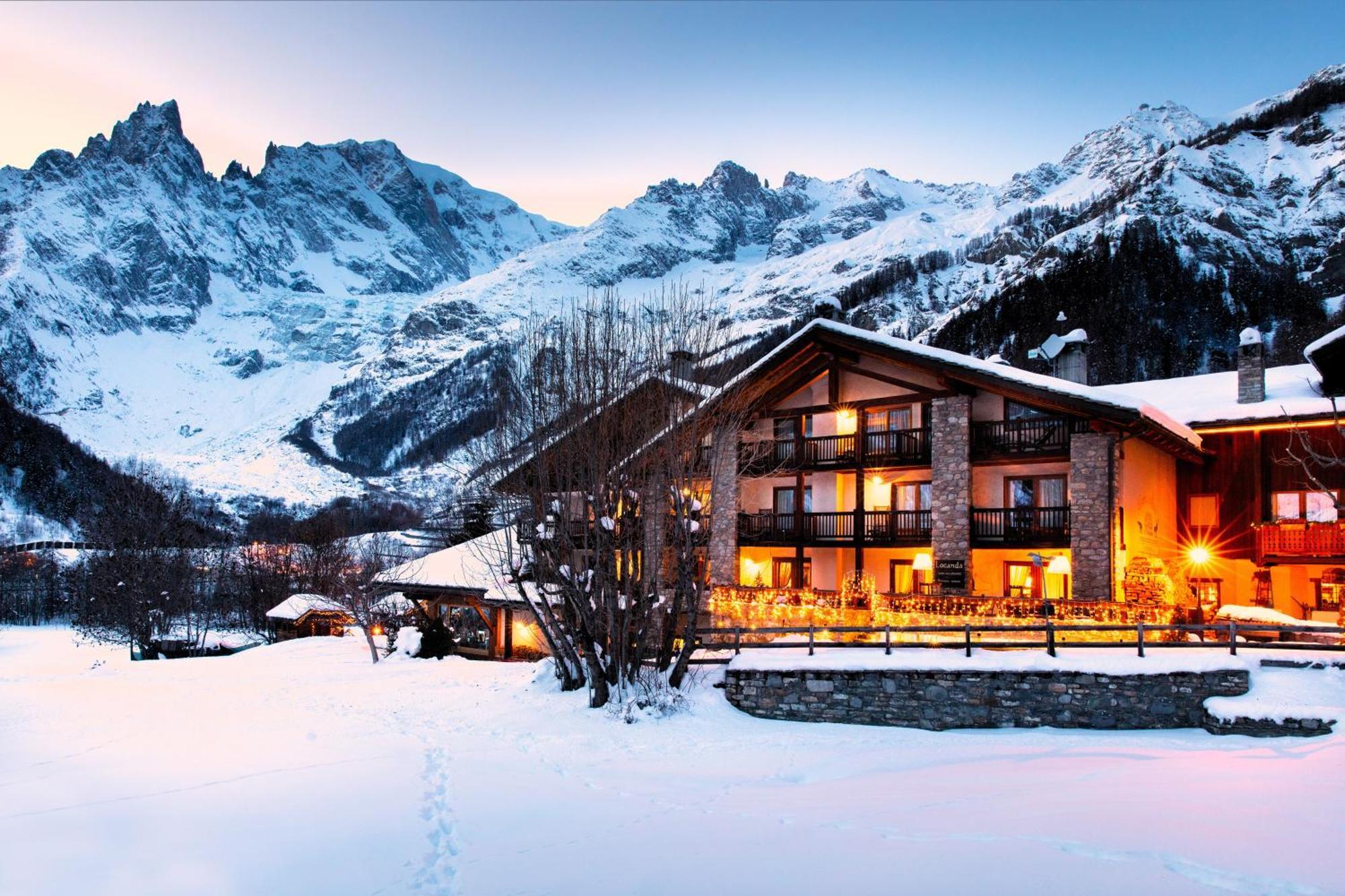 Auberge De La Maison Курмайор Екстер'єр фото